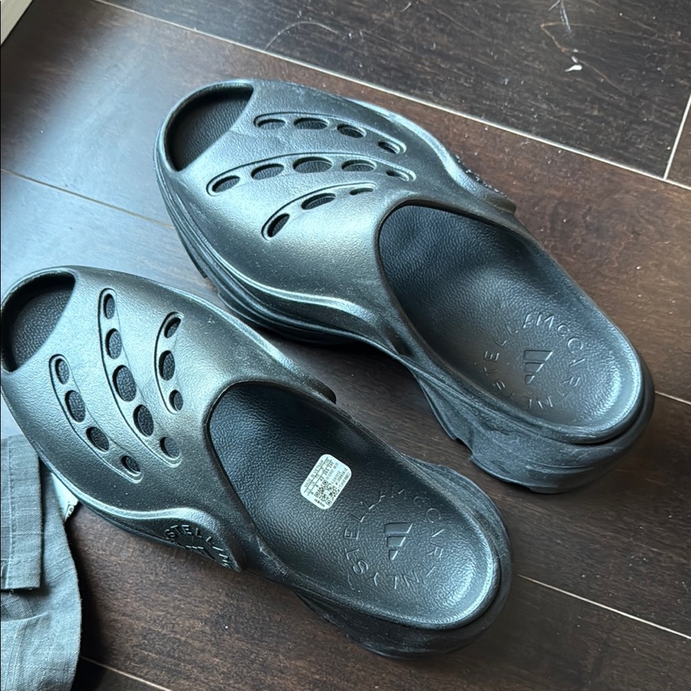 Adidas Black Slide Sandals - Stella McCartney